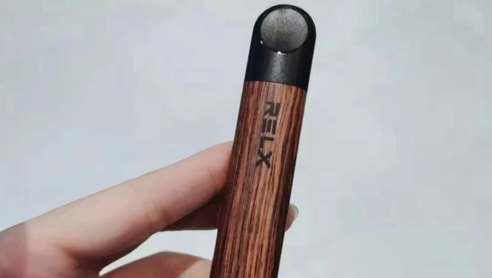 煙油的奇妙世界：悅刻引領下的探索